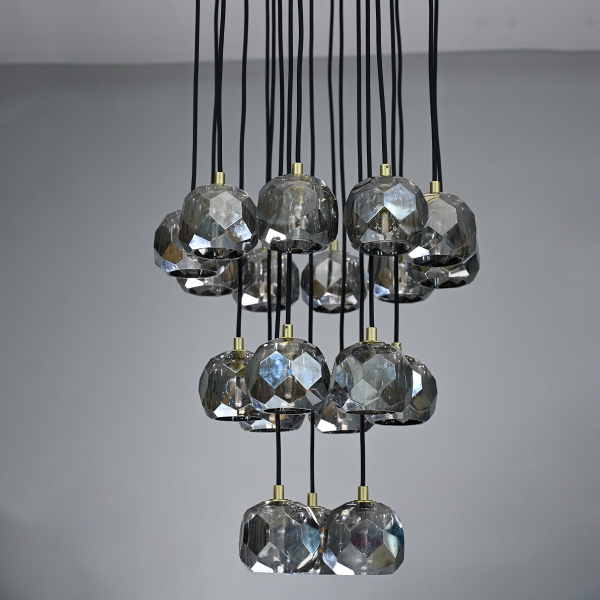 Olivia Bille De Crystal Ball Cluster Chandelier 19"