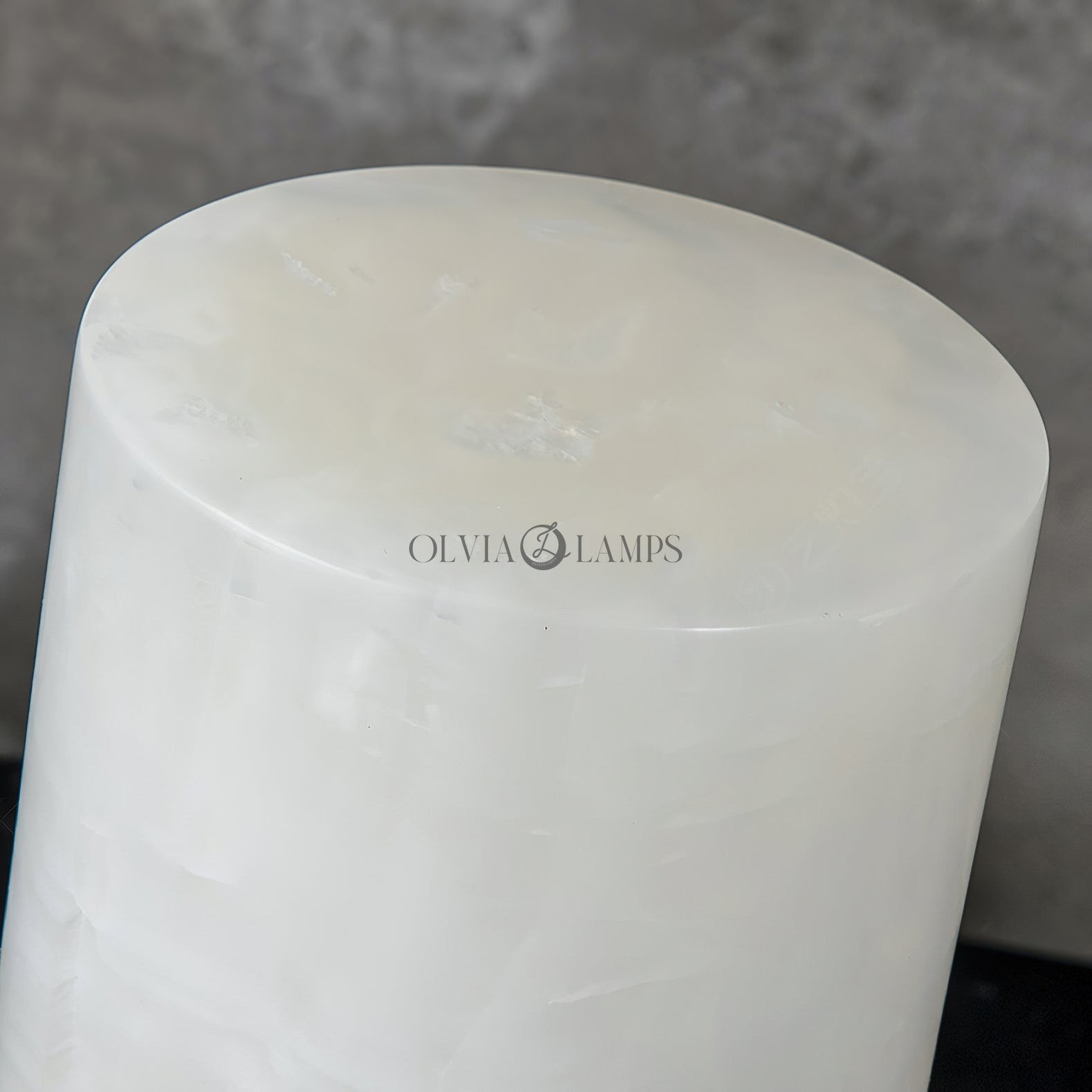 Totem Alabaster Table Lamp