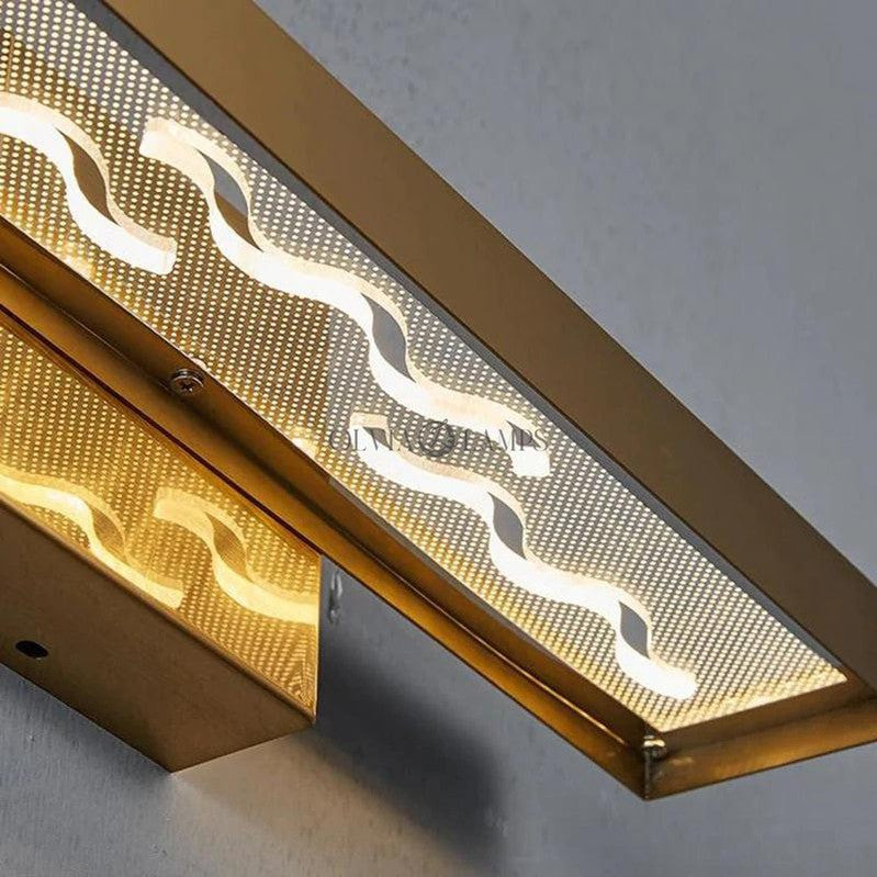 Leila Linear Wall Sconce - Ineffable Lighting