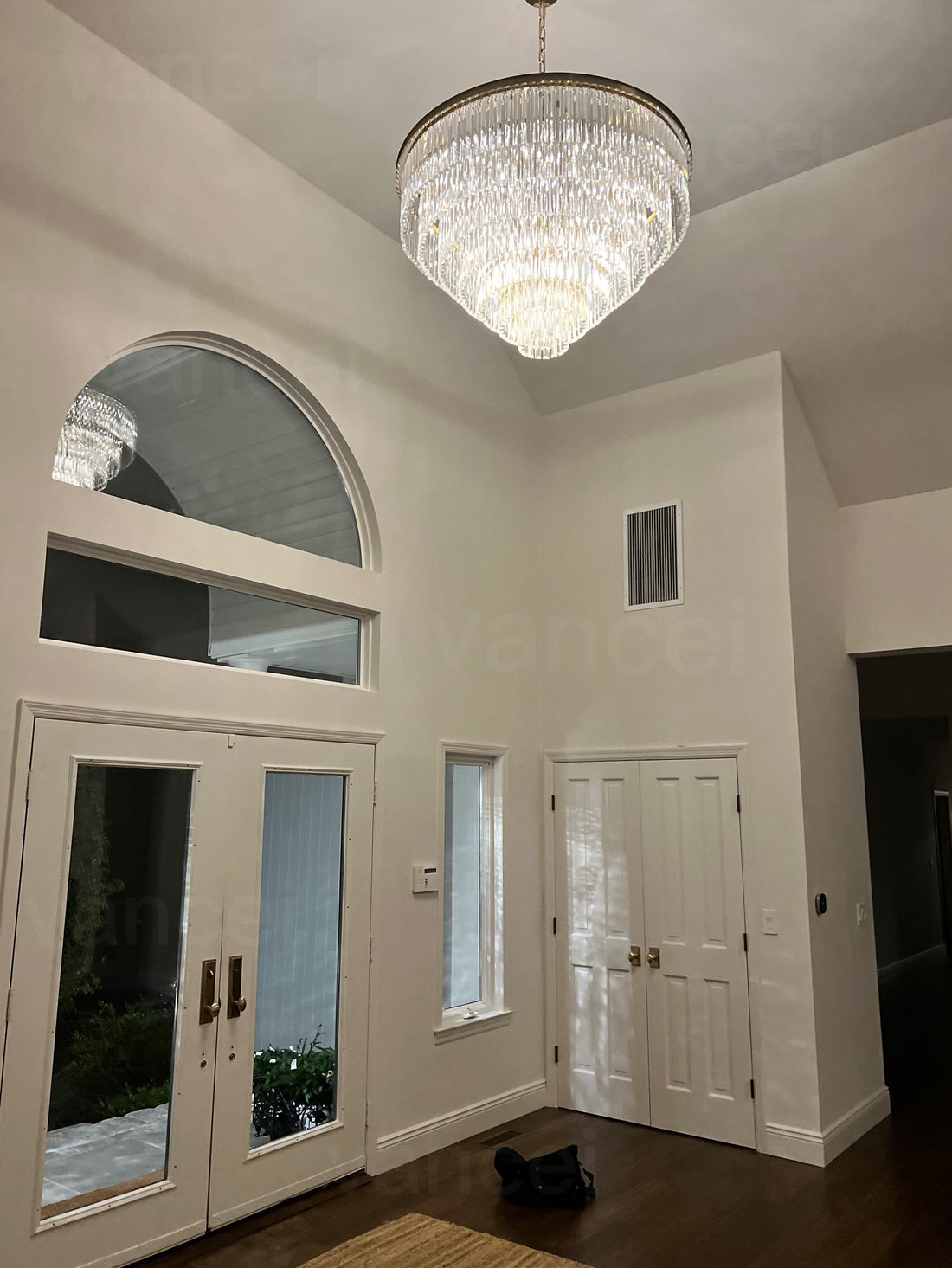 Odaon Crystal Multi-Layer Round Chandelier